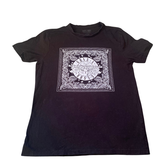 Men's Guns N' Roses T-Shirt Black S Paisley Bandana Band Tee Short Sleeved - Picture 1 of 6